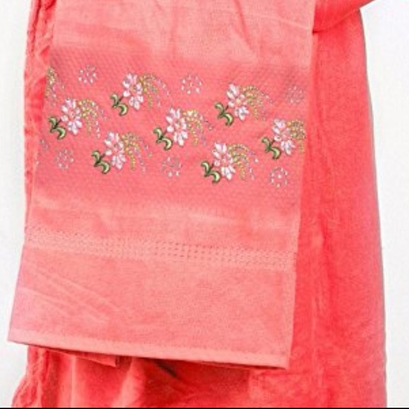 100% Turkish Cotton Bathrobe Ladies Pink Solid - Picture 3 of 4